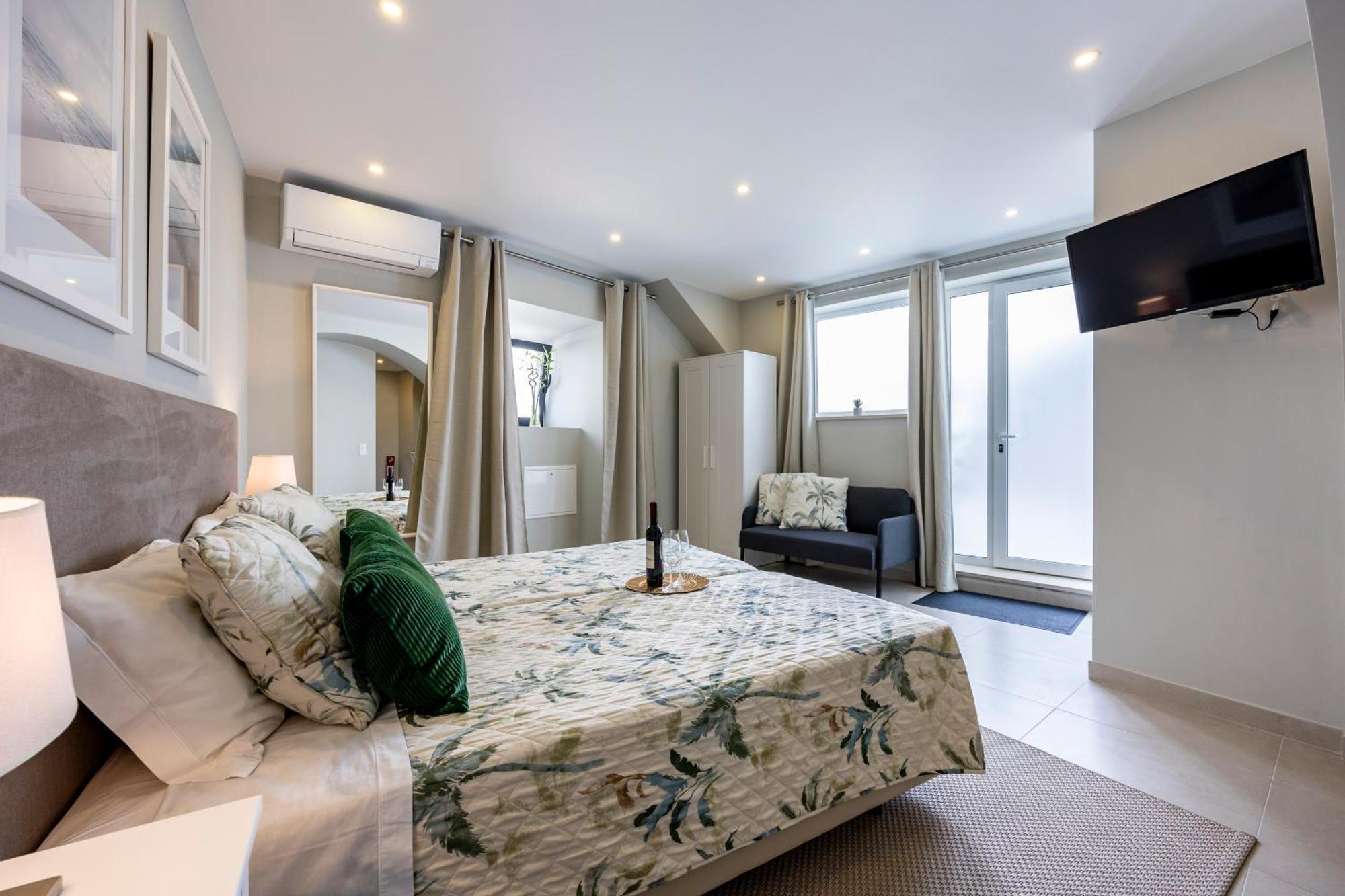 Casa Sao Sebastiao Apartment ลากอส ภายนอก รูปภาพ