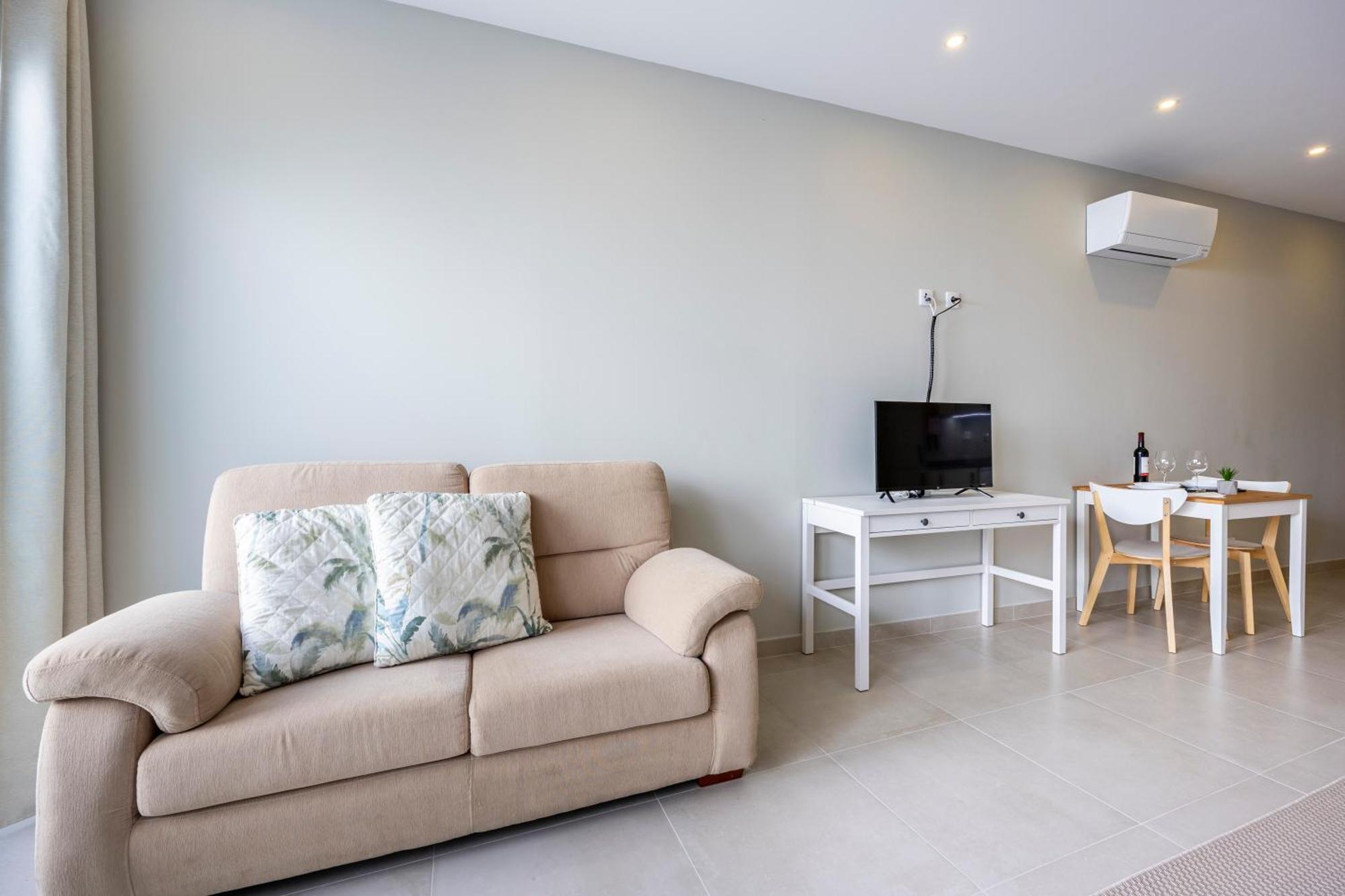 Casa Sao Sebastiao Apartment ลากอส ภายนอก รูปภาพ