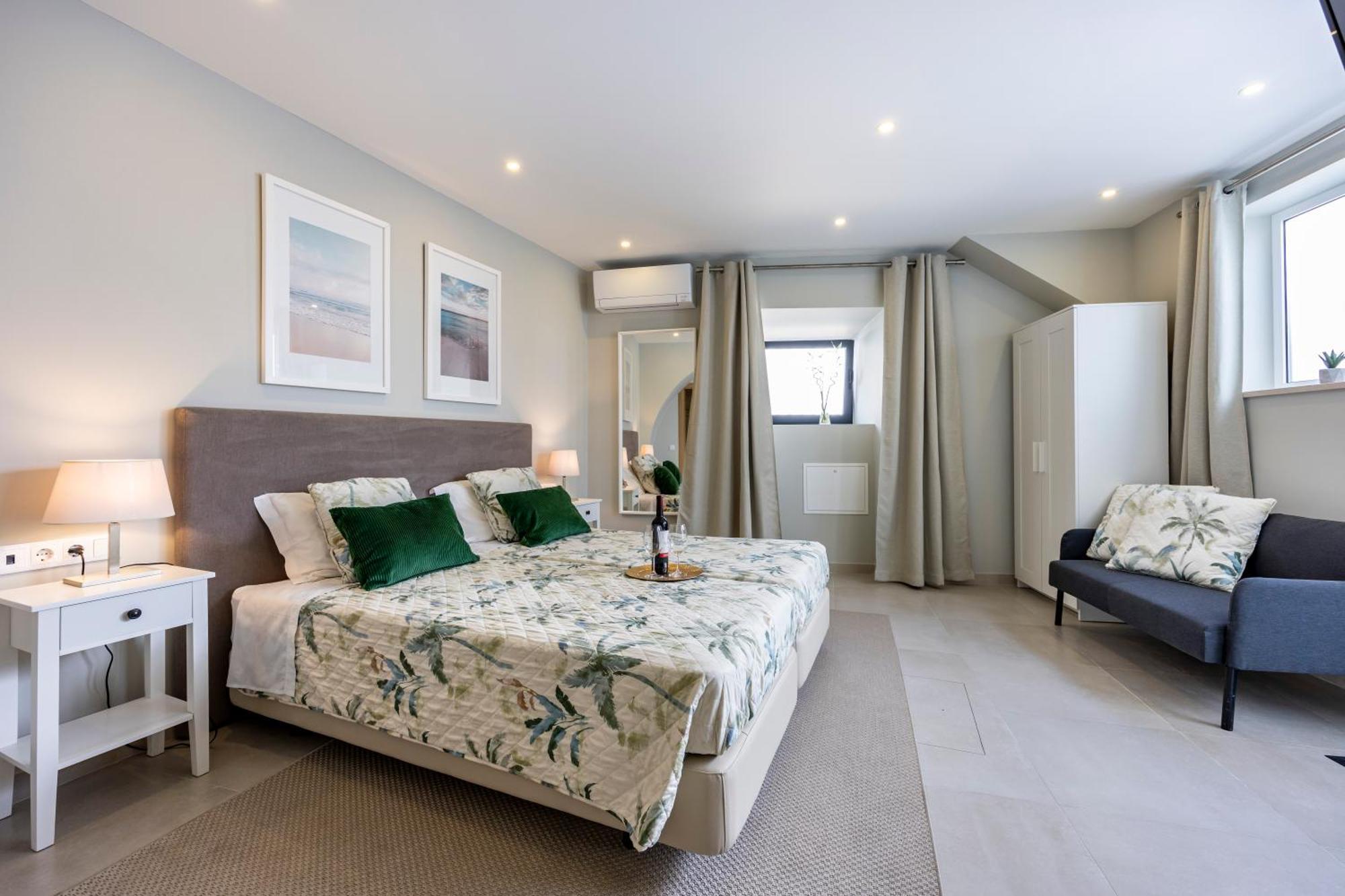 Casa Sao Sebastiao Apartment ลากอส ภายนอก รูปภาพ
